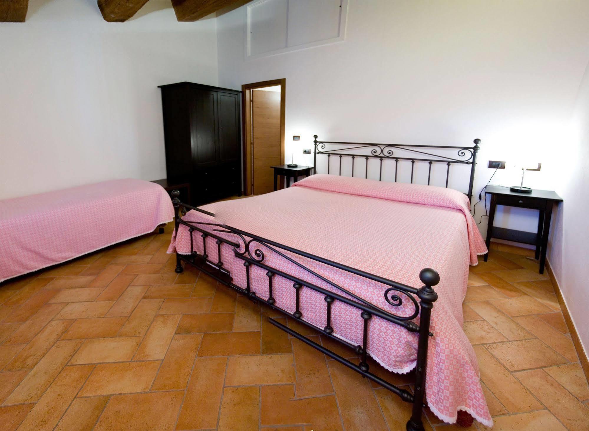 Martina Bed & Breakfast 3*